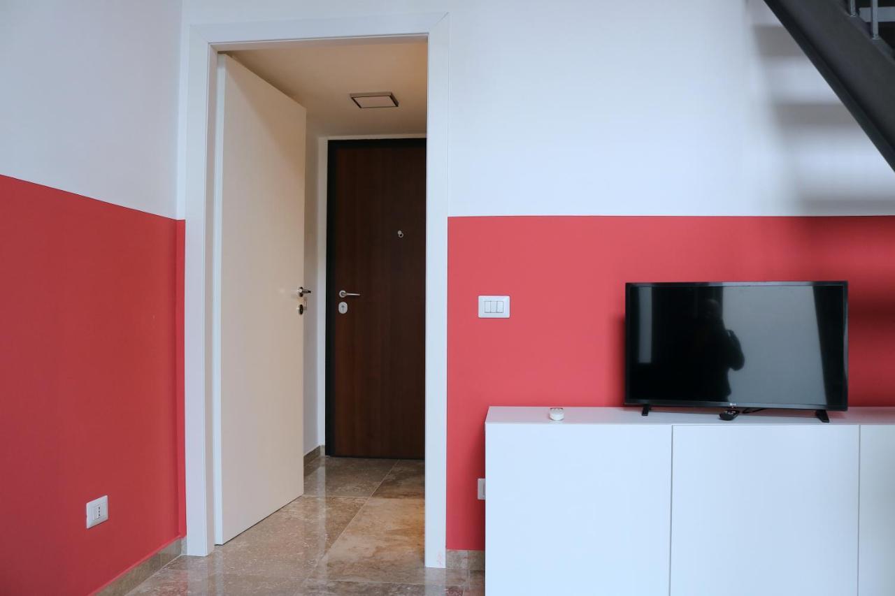 Apartment Michelangelo Navigli Loft Experience - Via Magolfa Milan